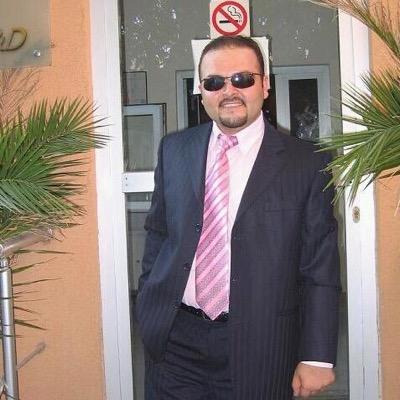 Güzel düşünen güzel görür...