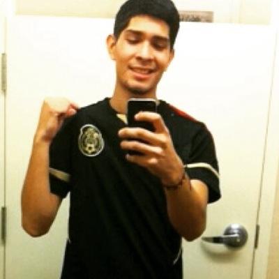 kevingarcia501's profile picture. case the dream dont look back cause them demons lurkin