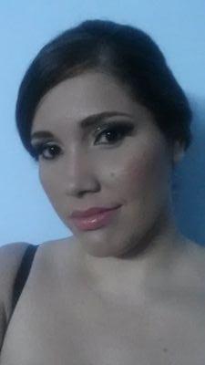 Mujer feliz! Ingeniera, esposa, madre...