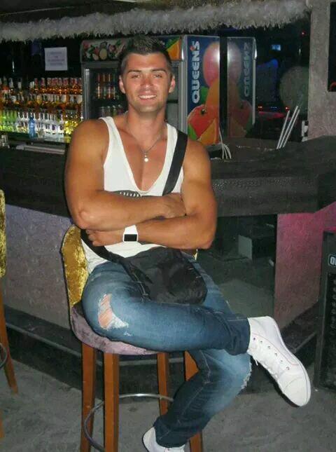 9661952ec4f6499's profile picture. Голем Швалер.