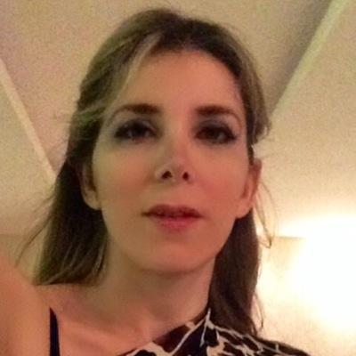 Soy absolutamente responsable de lo que digo, pero total y felizmente irresponsable de lo que Uds entiendad!.Amante de su amor mas puro..Raissa e Ines, madre!