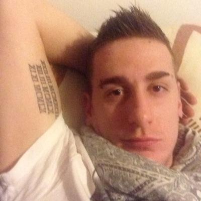 laconi37's profile picture. 