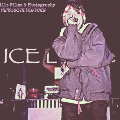 Hip Hop Artist. Turning Dreams into Reality. 95 til...Third Eye Open..GXLD SXXL RXCXRDS*..