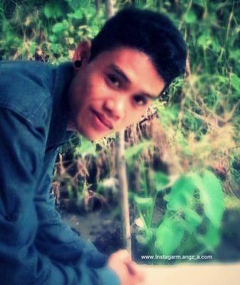 angsim3's profile picture. thank you who already want to follow,which stopped following the prayers I hope more that stop following her.