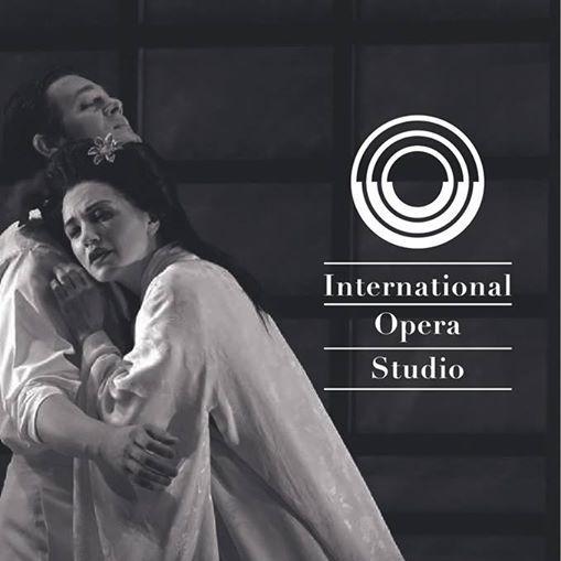 IOS, marca de Talentia S.L., acoge a jóvenes cantantes y les ayuda a explotar las capacidades que les llevarán al triunfo en el mundo operístico profesional.