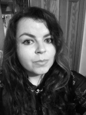 toniloftus's profile picture. 