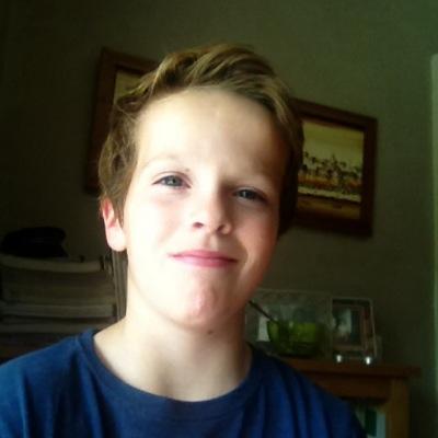 Hi, I'm Daniel. I'm a big fan of Pewdiepie, Adventure Time, JackSepticEye and more! Also.. I'm a BOSS!