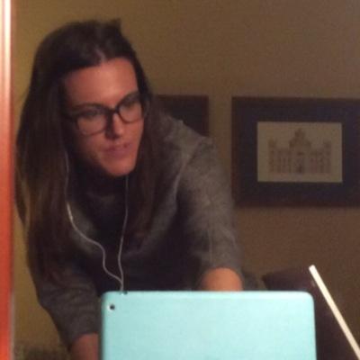 Periodista de vocación. Tengo un objetivo: aprender a escuchar. Nunca paro.PR & Corporate Comm. Associate en Burson Marsteller. Este es mi perfil personal.