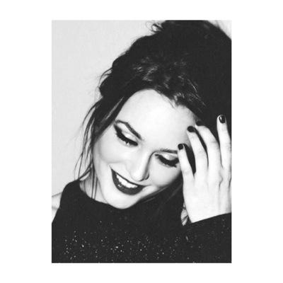 leeightonm's profile picture. you need to be cold to be a queen