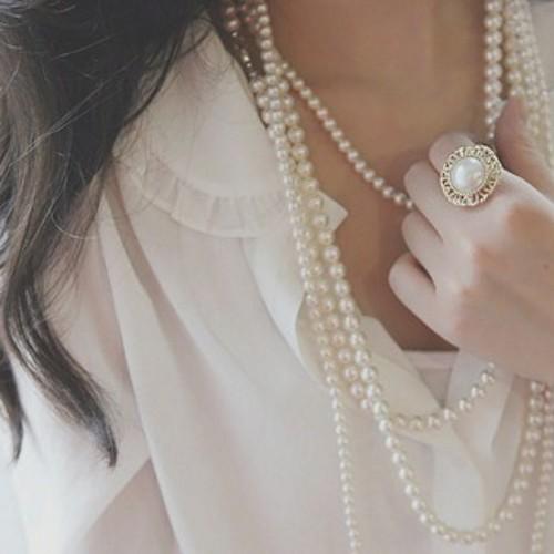 Proud Mommy | Pinterest Addict | Lover of different time periods ❤️