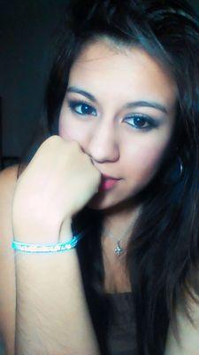 caplubel's profile picture. Nacida un 14 de Febrero/ Alegre/ Tengo 1 Hermano/ Unos padres a quien quiero full/ Unos primos y amig@s hermosos/ & Una familia espectacular