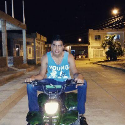 © Perfil Original & Auténtico® █║▌│█│║▌║││█║▌║▌║ Verificado por Twitter Samario,   me gusta.    1 Dヽ(ヅ)ノ ♫...estudiante de la unimag!ヽ(•‿•)ノ