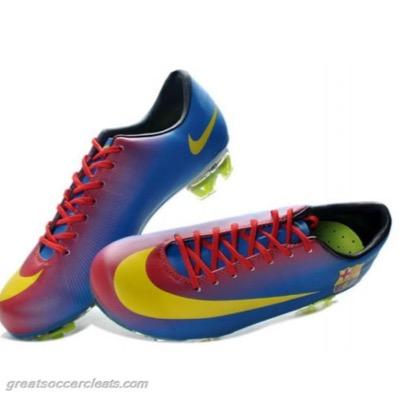 I love soccer,I play xbox and athletic