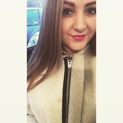 hollywhyte_'s profile picture. new Twitter