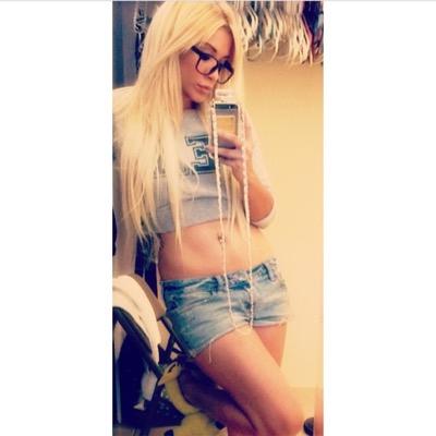follow 4 follow :*