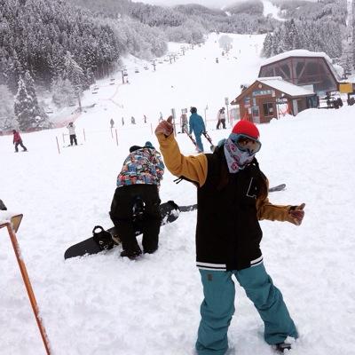 yoshicrea445's profile picture. スノーボードとキャンプとゆる登山が好き。ときどき釣りも。狩猟見習い。2019年渓流釣りにハマる。わかやま森づくり塾所属。海辺の山もぼちぼち開拓中。