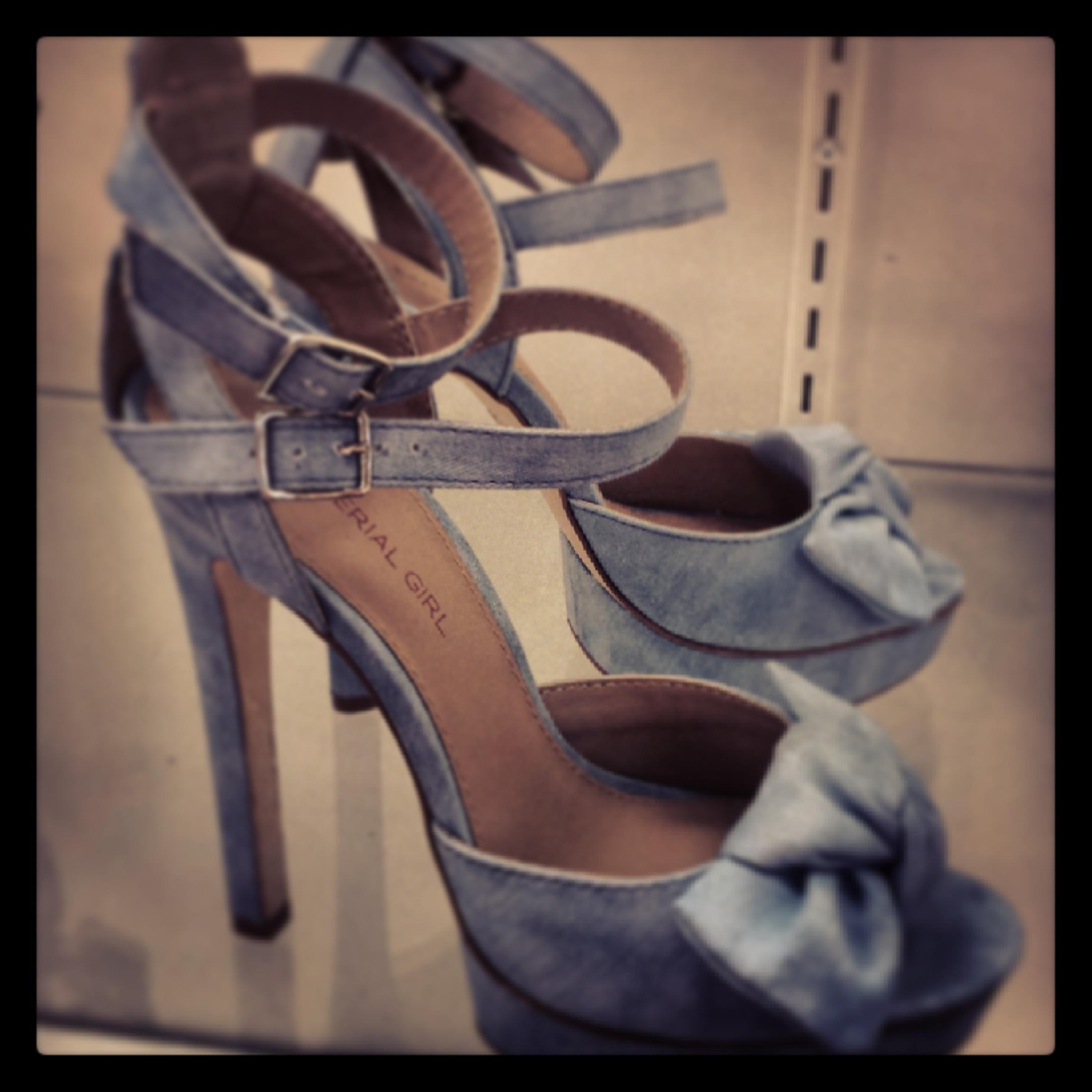 BibiDd32's profile picture. 