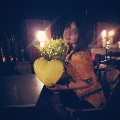 Tak perlu dia yg sempurna untuk bisa brsamaku,karna yg kubutuhkan adalah dia yg tau kekurangan ku tapi tetap ingin brsamaku