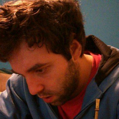 GalassoLuc's profile picture. Trabajo de algo....pero soy músico.