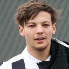 @tinysmileylouis 's spam account to help amazing louis girls get our angel/5 :D