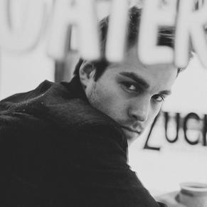 Updates about the actor Chris Wood. Follow the best source about Chris Wood in portuguese: @CWoodFans.