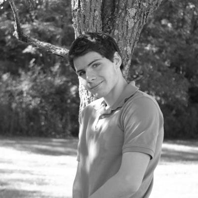 Jesus, family, friends, and running are my life

Roberts Wesleyan College Class of 2018