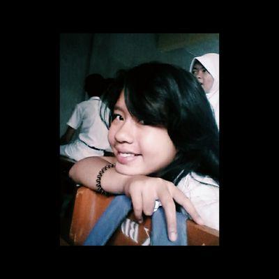 Ask.fm;indahuputri.     Ig;indahutamiputri.     Facebook;indah utami I'd line;indahputri