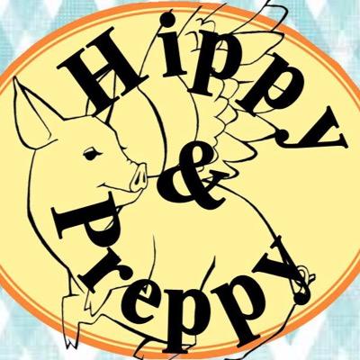 Hippy and Preppy Designs is an arts and crafts business owned by D'Lee Pollock-Moore and Rebekkah Bullard from Harlem, Georgia.