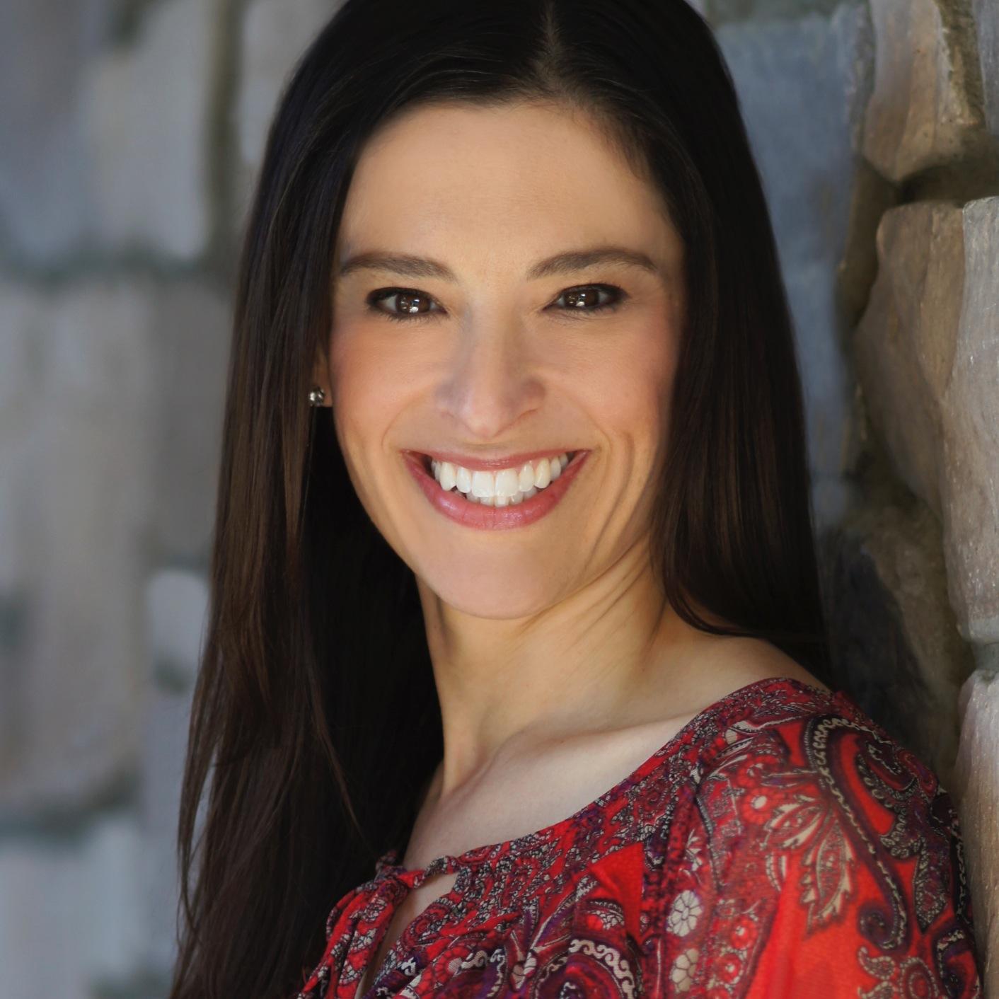 #Corporate #video producer with a few #Emmys. Addicted to #storytelling, #PR, #marketing, #healthcaremarketing and gluten-free vegan goodies.