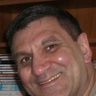 Metrolooker01's profile picture. A person with an interest in people, what is going on in London and generally in the news, with a concern for social justice and equality ..like books n music.