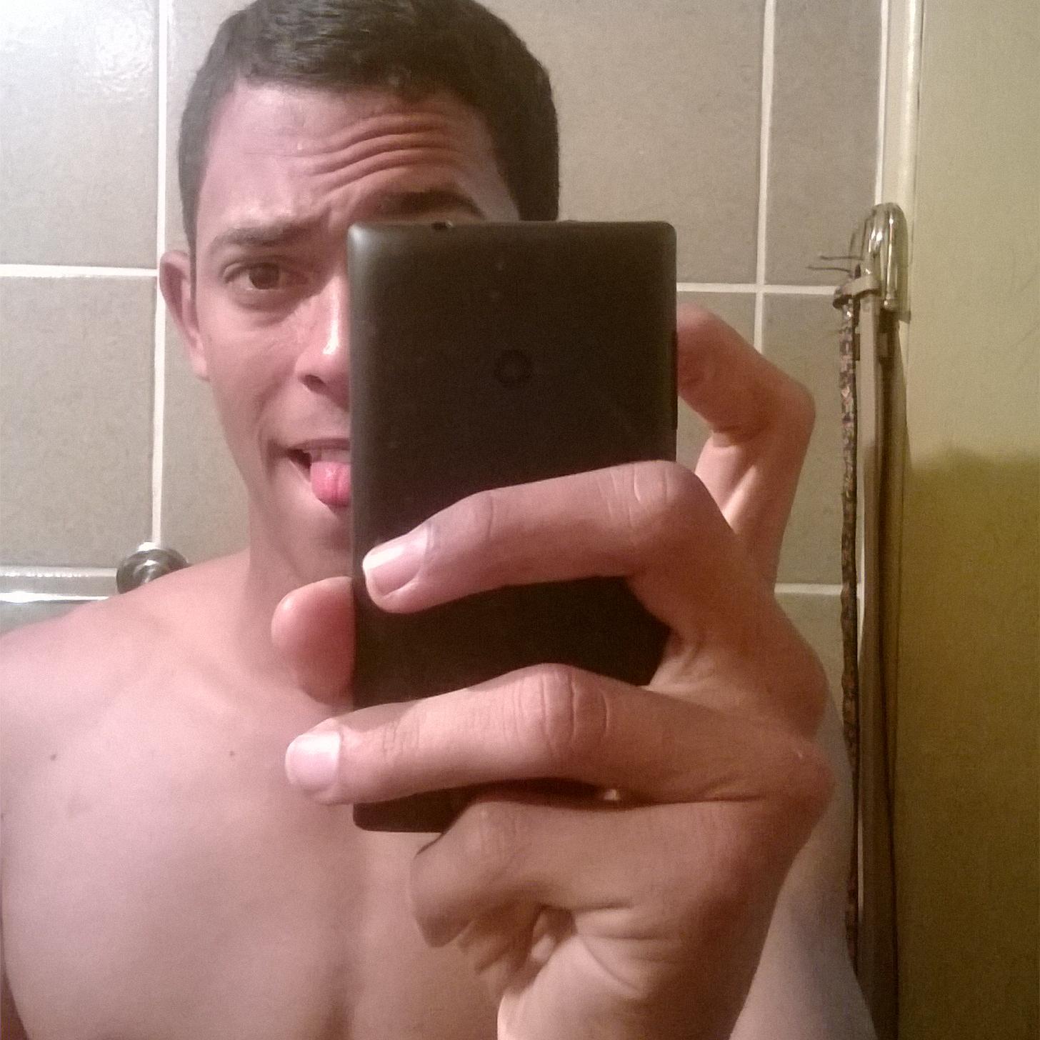 UdYa7x's profile picture. I pray by the grace of God that there's somebody listening....
Give me a chance to be that person I wanna be