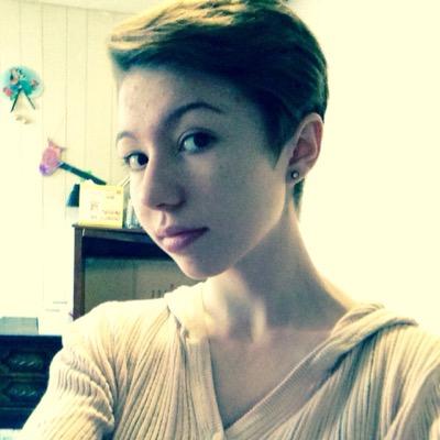 Chibbiibby's profile picture. 15 | Riverside Highschool | music | art