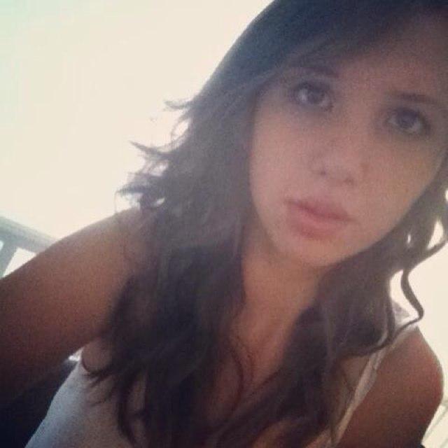 Hi! Im Megan :) my new years resoulution this year is that ill go the distance:) . And i hope everyone that reads this will also:) I Love You!!