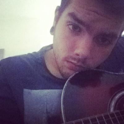 | COD | MLG | Slayer | objective |songwriter | play acoustic guitar