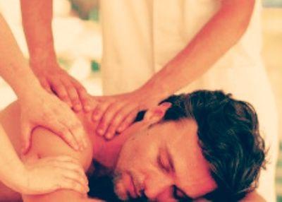BOGOTÁ- Masajes terapéuticos relajantes, por una o dos terapeutas muy bien capacitadas que harán un momento único y sensación única. (hombres y mujeres)