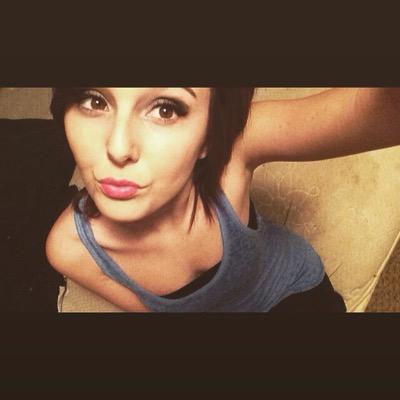 kenziejaaane's profile picture. when it rains, look for rainbows.
when its dark, look for stars.