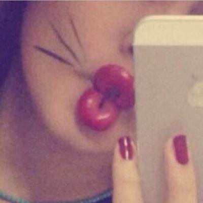 Rads369's profile picture. ACU  Pharmacy_Student  Single  Muslima & proud  Aquarius  Straight  Feb5th/1995 ✌I Follow Back  insta @rads.bling