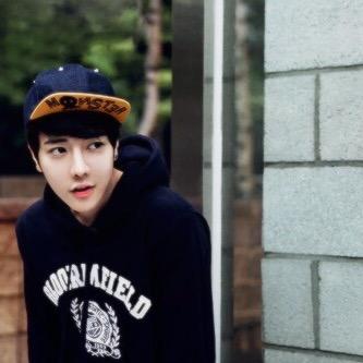 █แสงอาทิตย์ที่เจิดจ้าเข้าตาลูกแมวสุดสวย @Ryu_testlove
█สองพระจันทร์ของพี่ :)
@Bulan_moon_of_y
@moon_janjao
█ผู้สร้างดวงอาทิตย์ :: @MAME12938