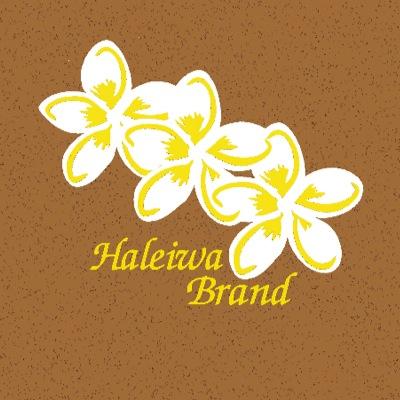 I am a designer, a photographer, I make aprons, cards/tags and paint things. I am a paddler and coach living in Haleiwa Hawaii and a possibilitarian!
