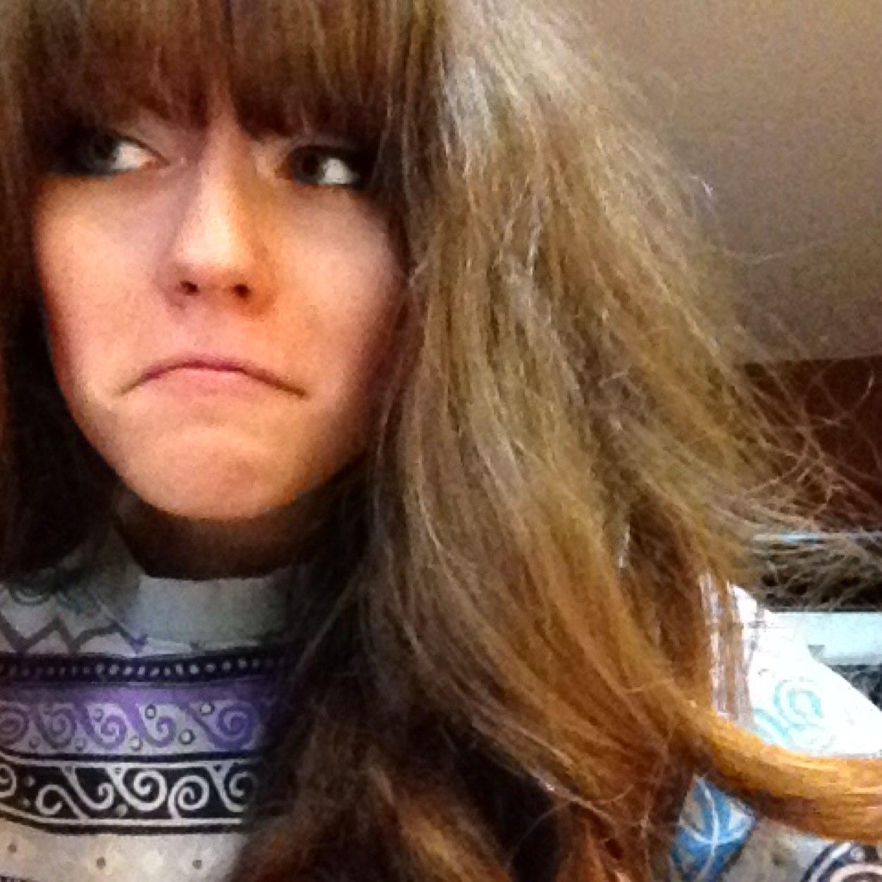 eden_bell's profile picture. fart queen 👑