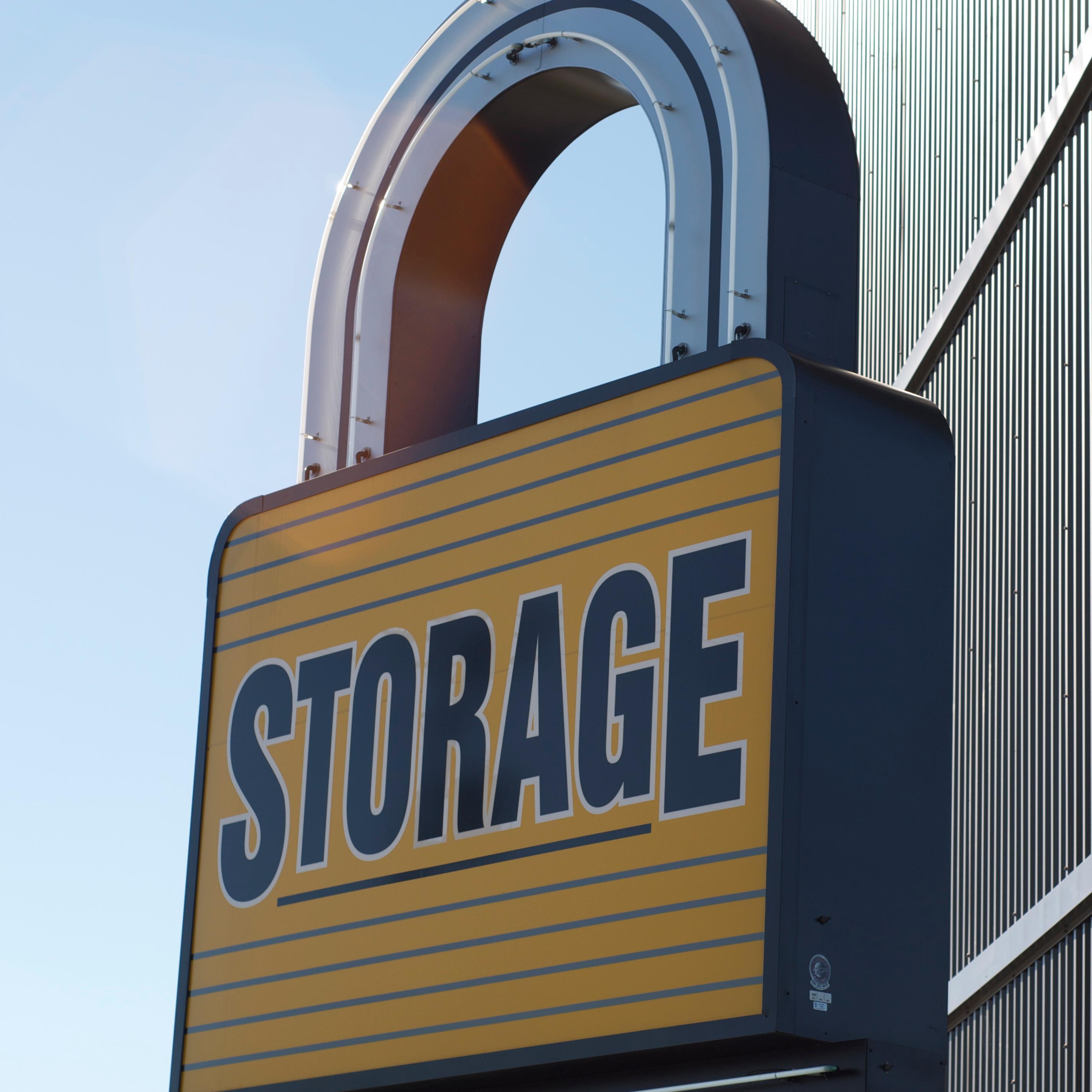 DaffodilStorage's profile picture. With locations throughout Pierce County, why not consider storing with a locally owned company where you and your belongings really do come first!
