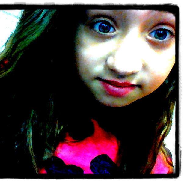 peak_laurynn's profile picture. My Bae is Noah---My best friend is My little cuz toryn---My Nigga is Ariah---My other half is my big sis sidnee---My bubby is my brother--- My mom and dad lv u