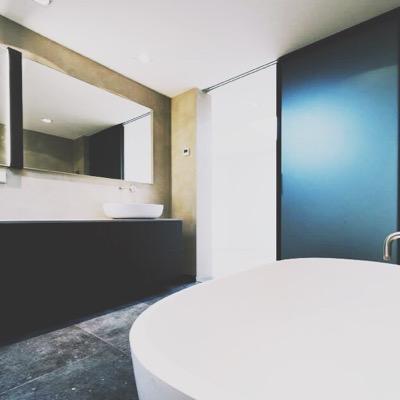 Stuctendenza's profile picture. Tendenza is gespecialiseerd in decoratief stucwerk. Met beton ciré kan een geheel unieke badkamer, keuken, vloer of wand gecreëerd worden.