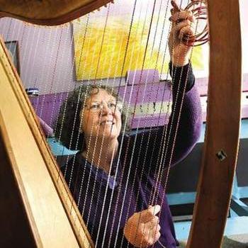 I provide strings and cases for all models of folk, Celtic, and lever harps.