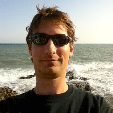 IT engineer, HCI guy, Co-Founder & Chief Product Officer at @cocoomhq