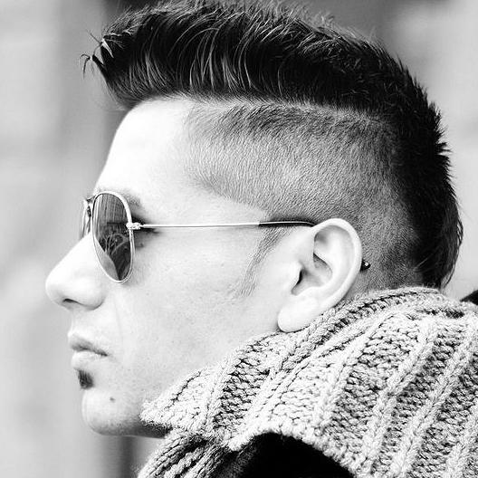 DJ - Sound рroducer   http://t.co/d9A3Ej4NCc    https://t.co/3esifwBnIL
