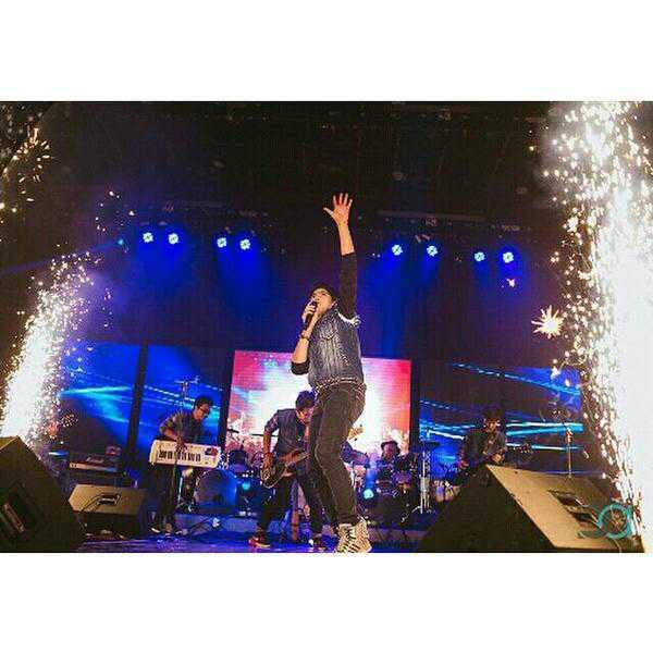 always support @alysyarief @aliando26. admin : @azzahra1708002