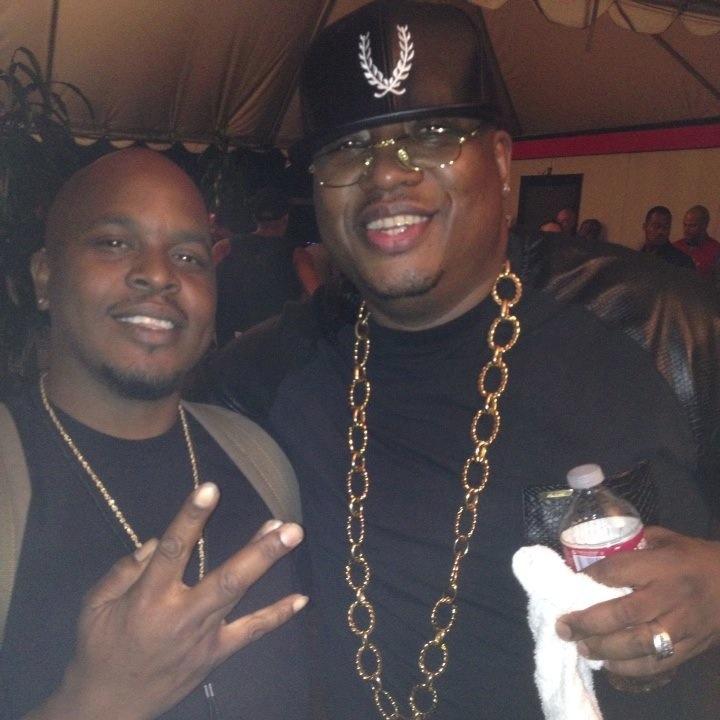 DadALeGenDarY's profile picture. GaZiLLioN Dollar GaNG...CEO..MAnGMEnt...ARtiST...CapO...GenERaL...SoLDieR--