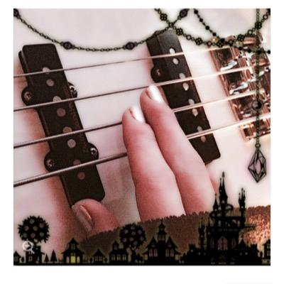 レジレコお取引垢です。 無言フォロー失礼します。 値下げのできるものもありますので気軽にリプライください！