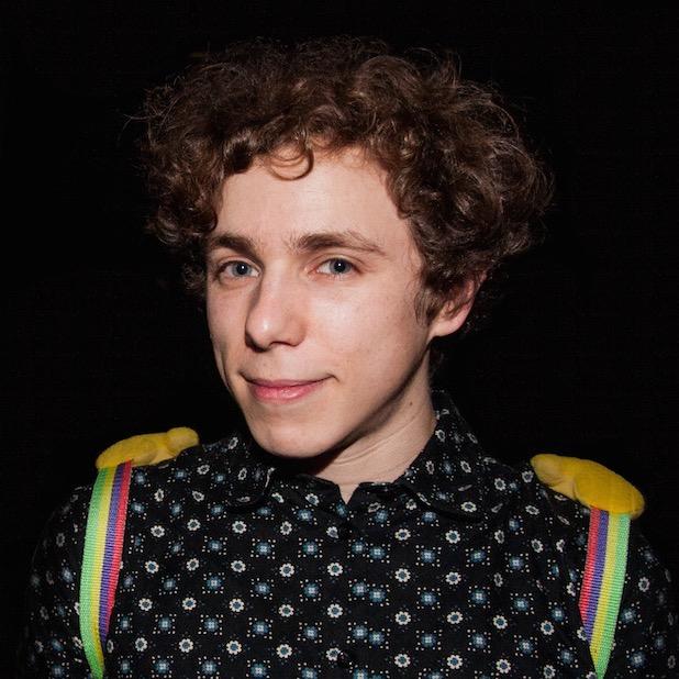 ex-etudiant @wsfParis. On dit que je ressemble à Pierre Richard. Profil pas très corporate
